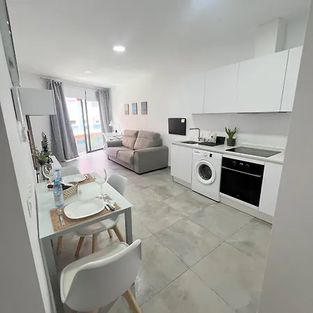 4 La Laguna, Centrico Y Acogedor Апартаменты *